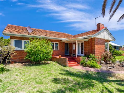 View property photos, floor plans, local school catchments & lots more on Domain. . Houses for sale south bunbury
